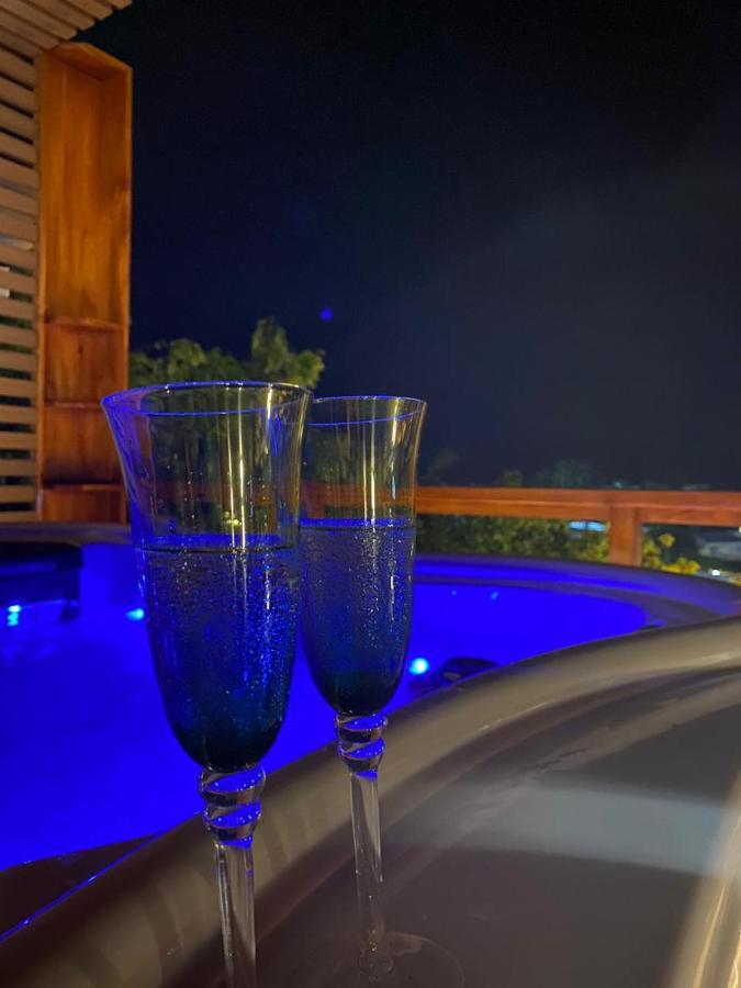 Hotel La Isla Puerto Ayora  Zewnętrze zdjęcie