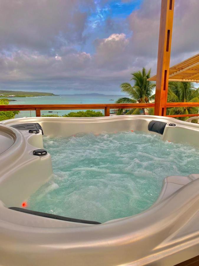 Hotel La Isla Puerto Ayora  Zewnętrze zdjęcie